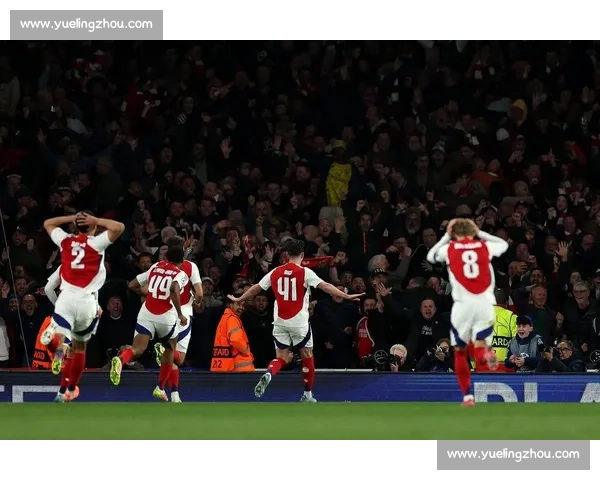 倒钩射门的艺术与技巧解析及在比赛中制胜的策略研究